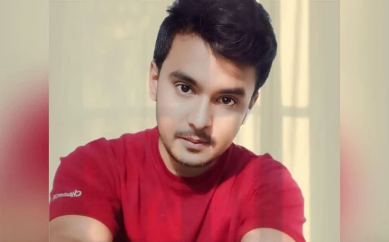 deshchitro-684ab0b35091e-120625044923.webp