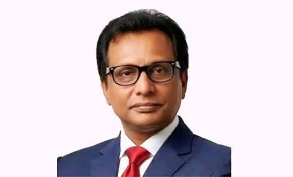 deshchitro-6a04b9a940085-130526114929.webp