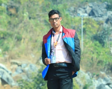 deshchitro-6a8190e821d57-160826042856.webp