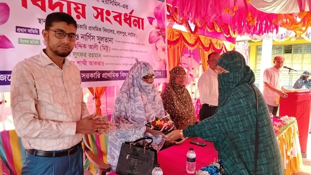 deshchitro-6aa7d70271080-140926051410.webp
